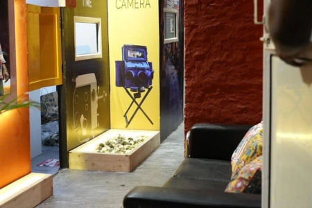 Cinematic 3-Camera Lounge Set